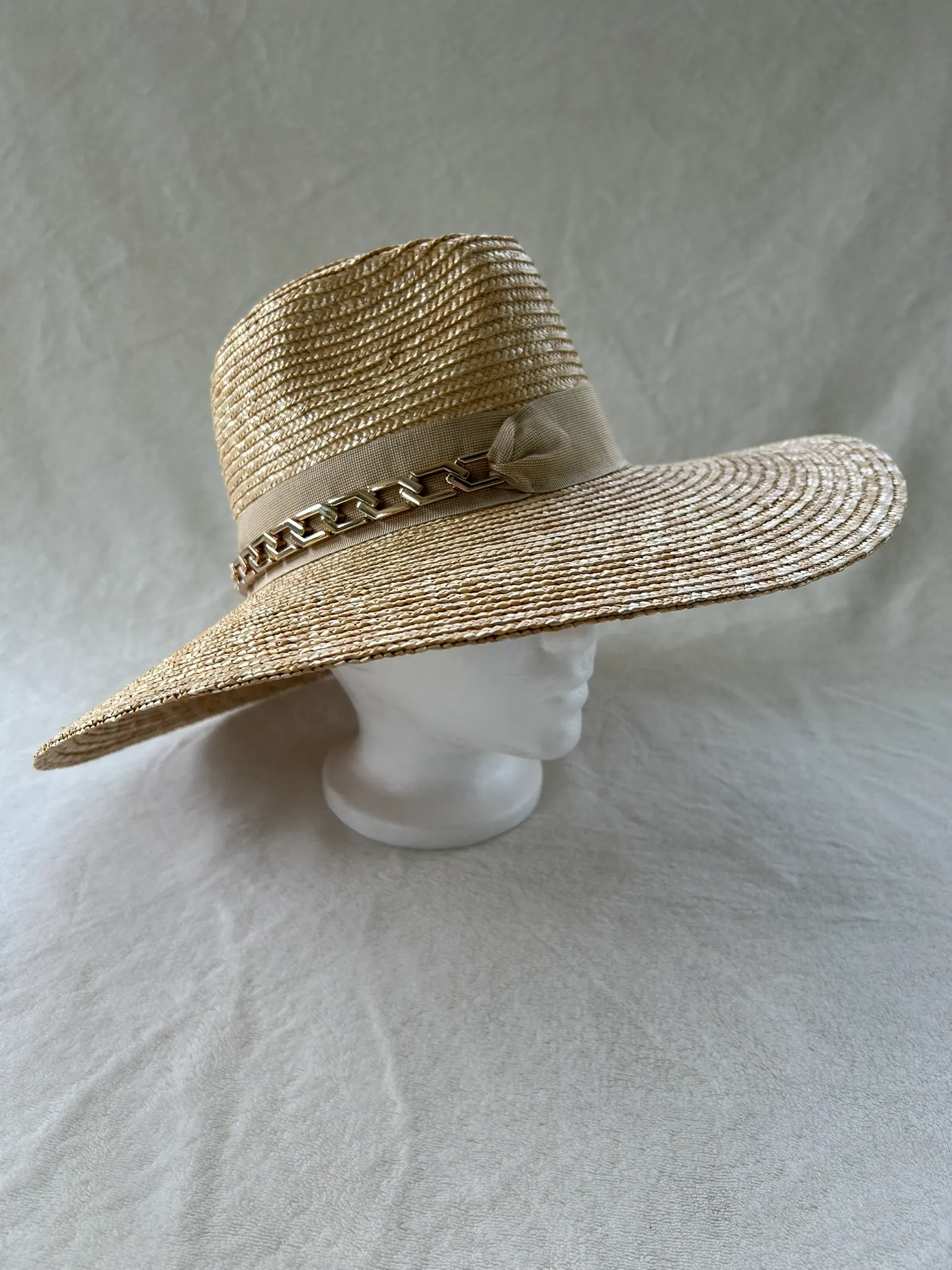 A ladies’ occasion hat from Hats by Cherish, number 133