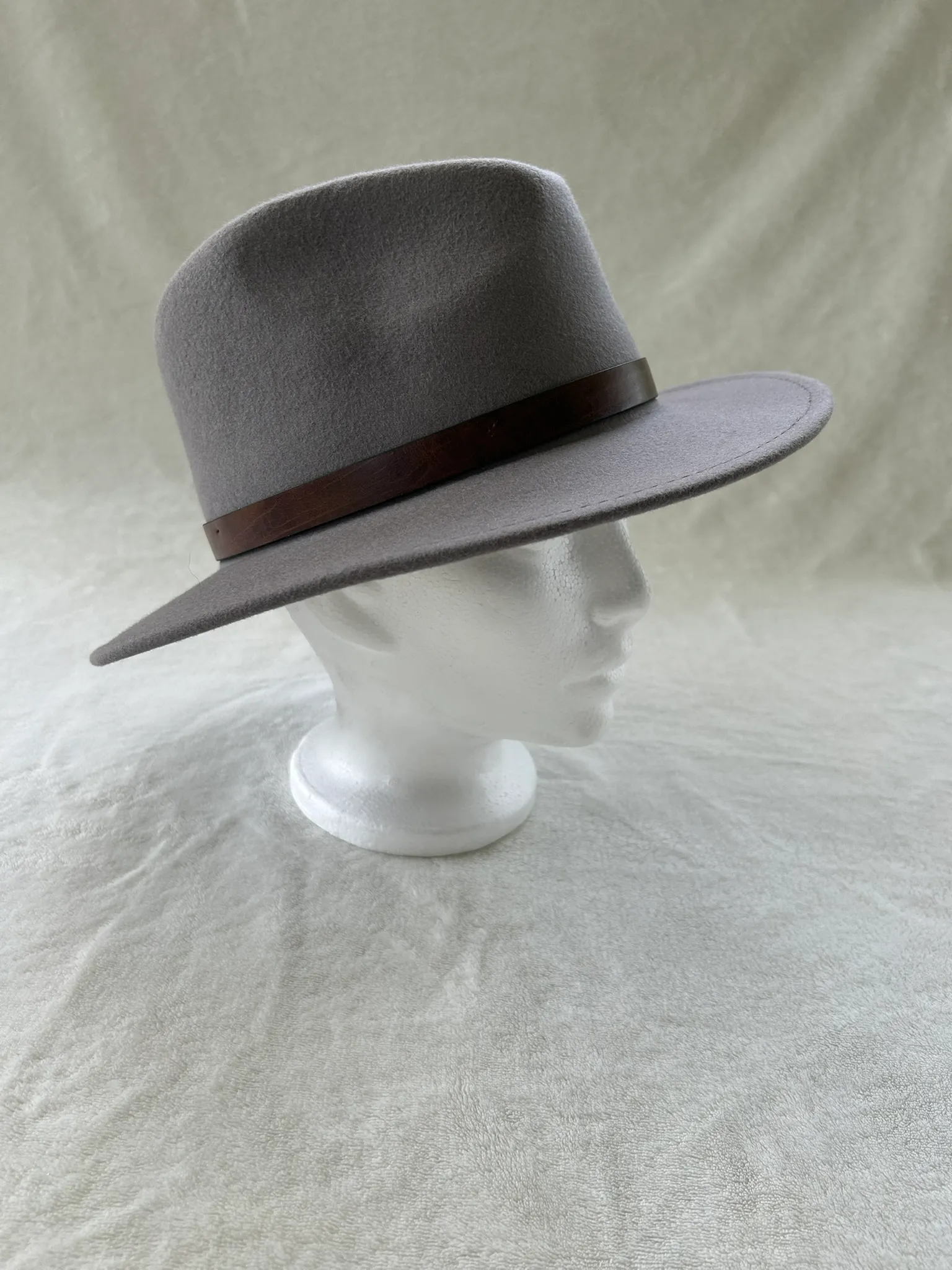 A ladies’ occasion hat from Hats by Cherish, number 196