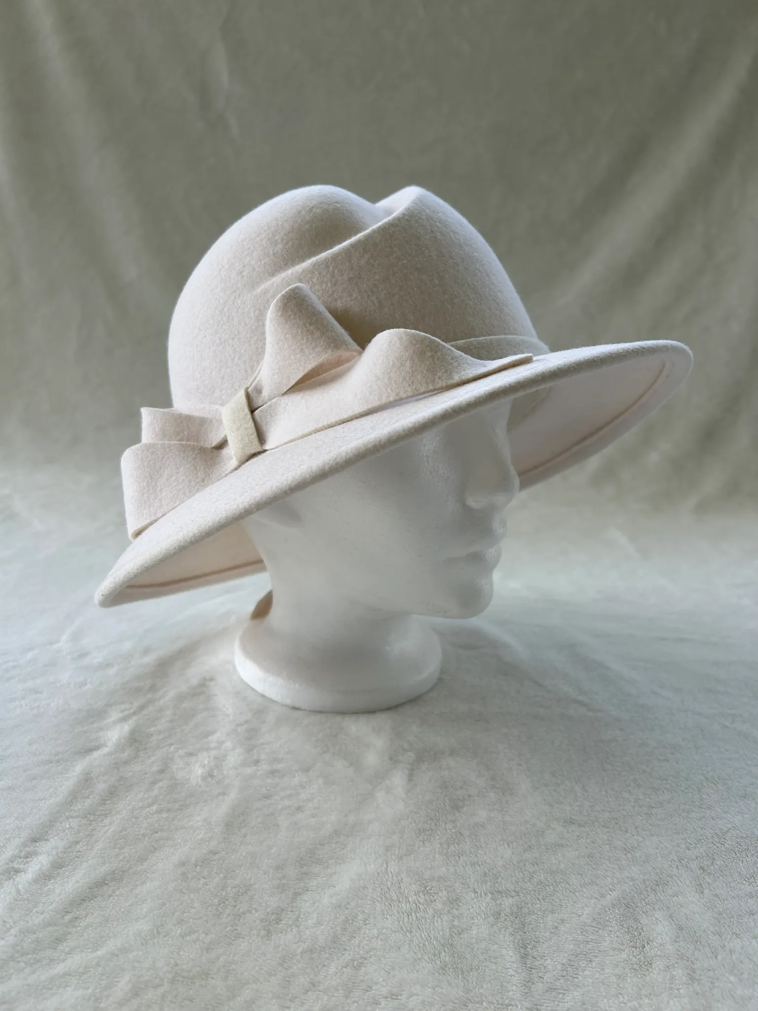 A ladies’ occasion hat from Hats by Cherish, number 626