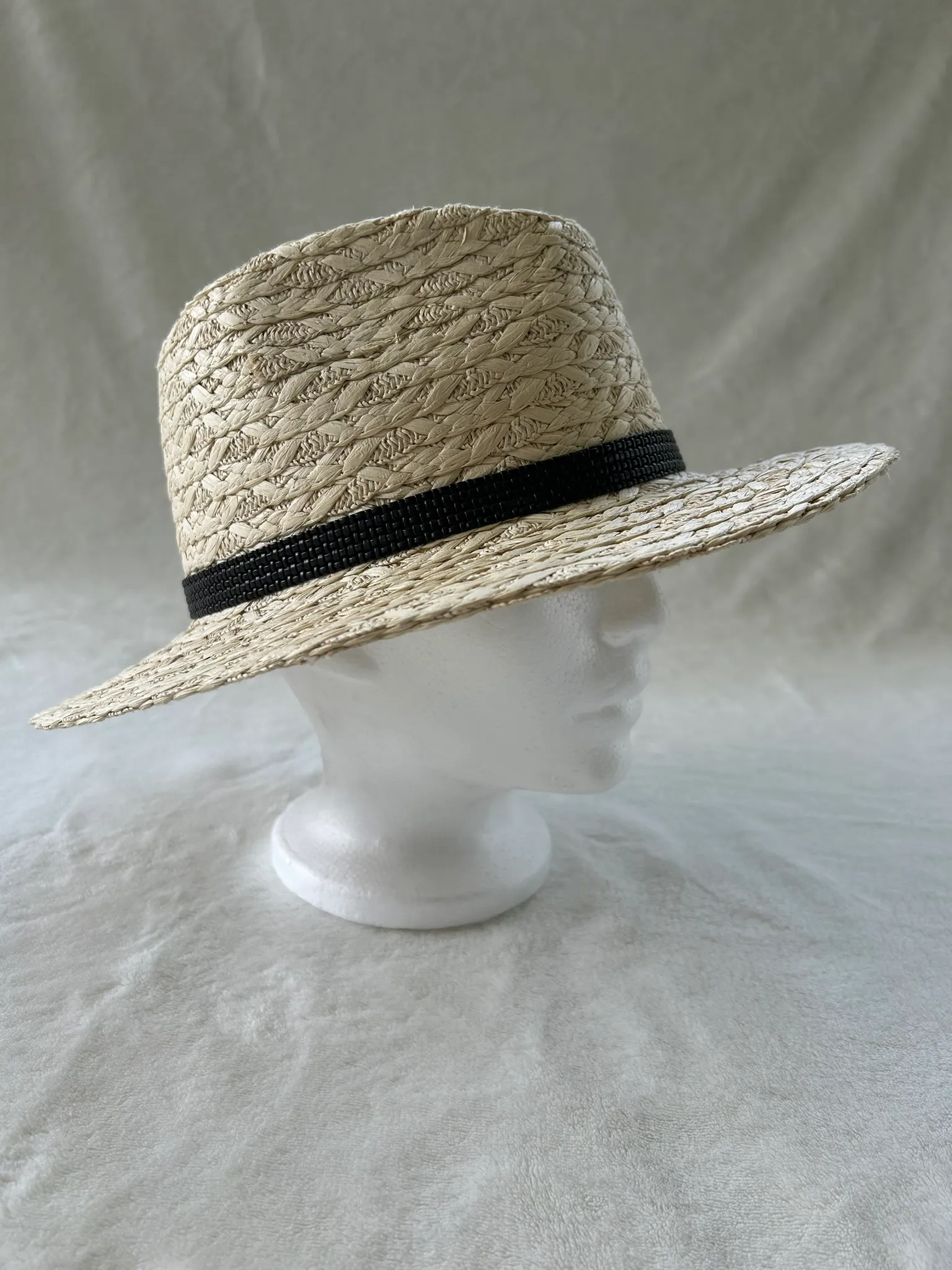 A ladies’ occasion hat from Hats by Cherish, number 148