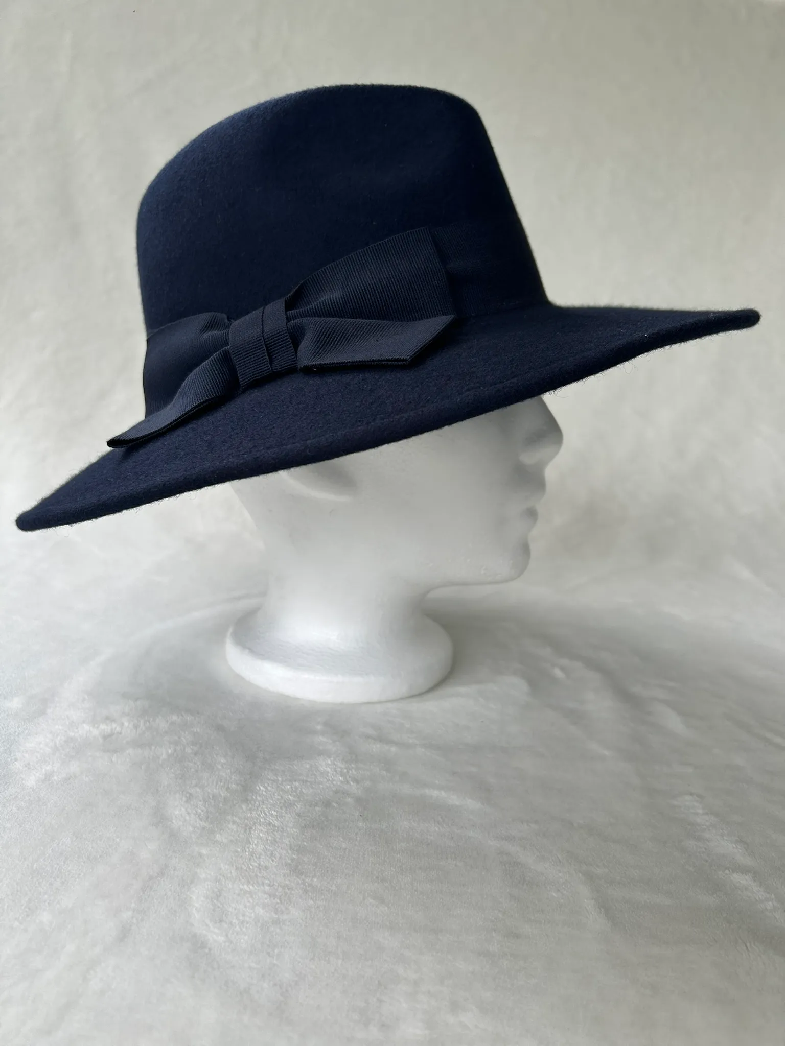 A dressy ladies’ hat from Hats by Cherish, number 518