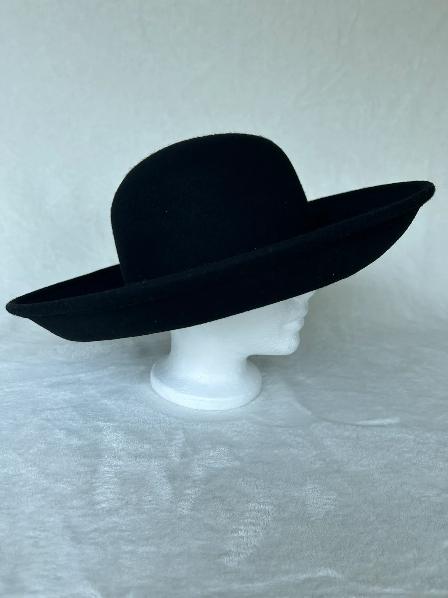 An elegant church hat for ladies from Hats by Cherish, number 177