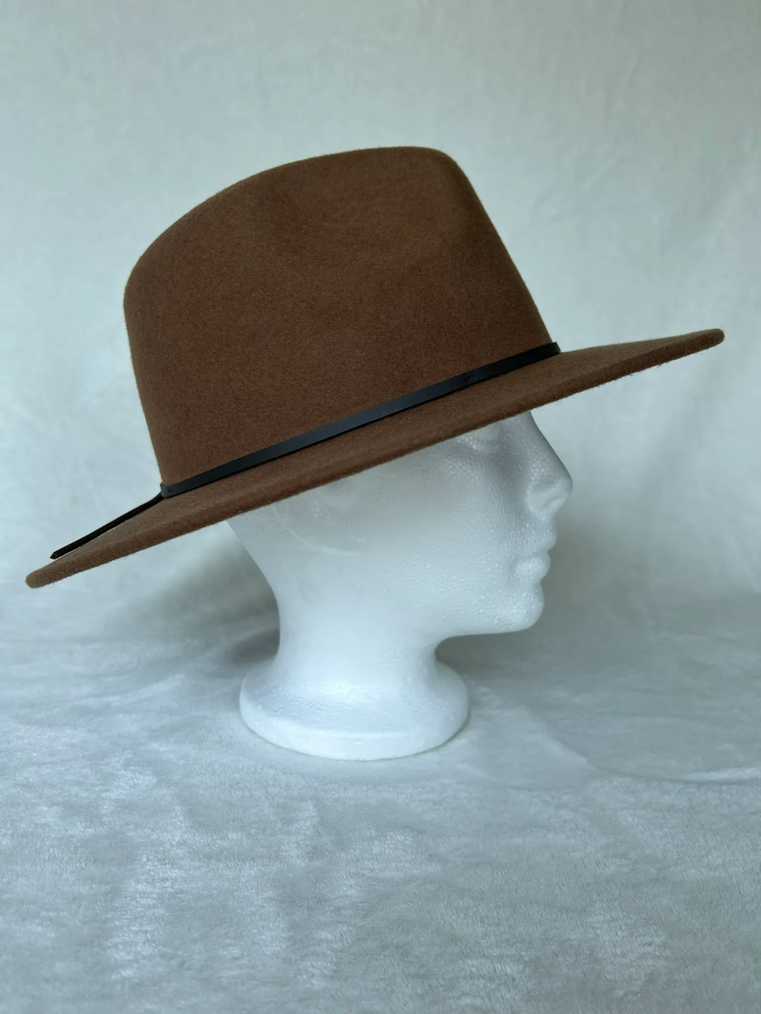 A ladies’ occasion hat from Hats by Cherish, number 972