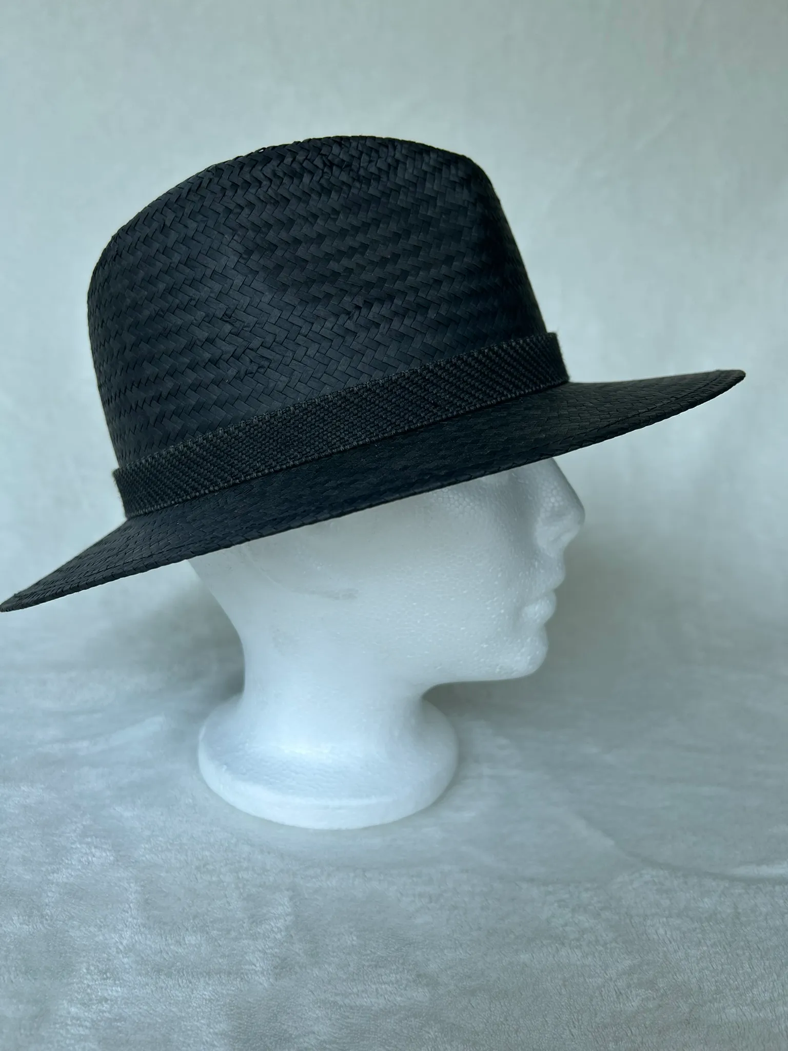 A dressy ladies’ hat from Hats by Cherish, number 772