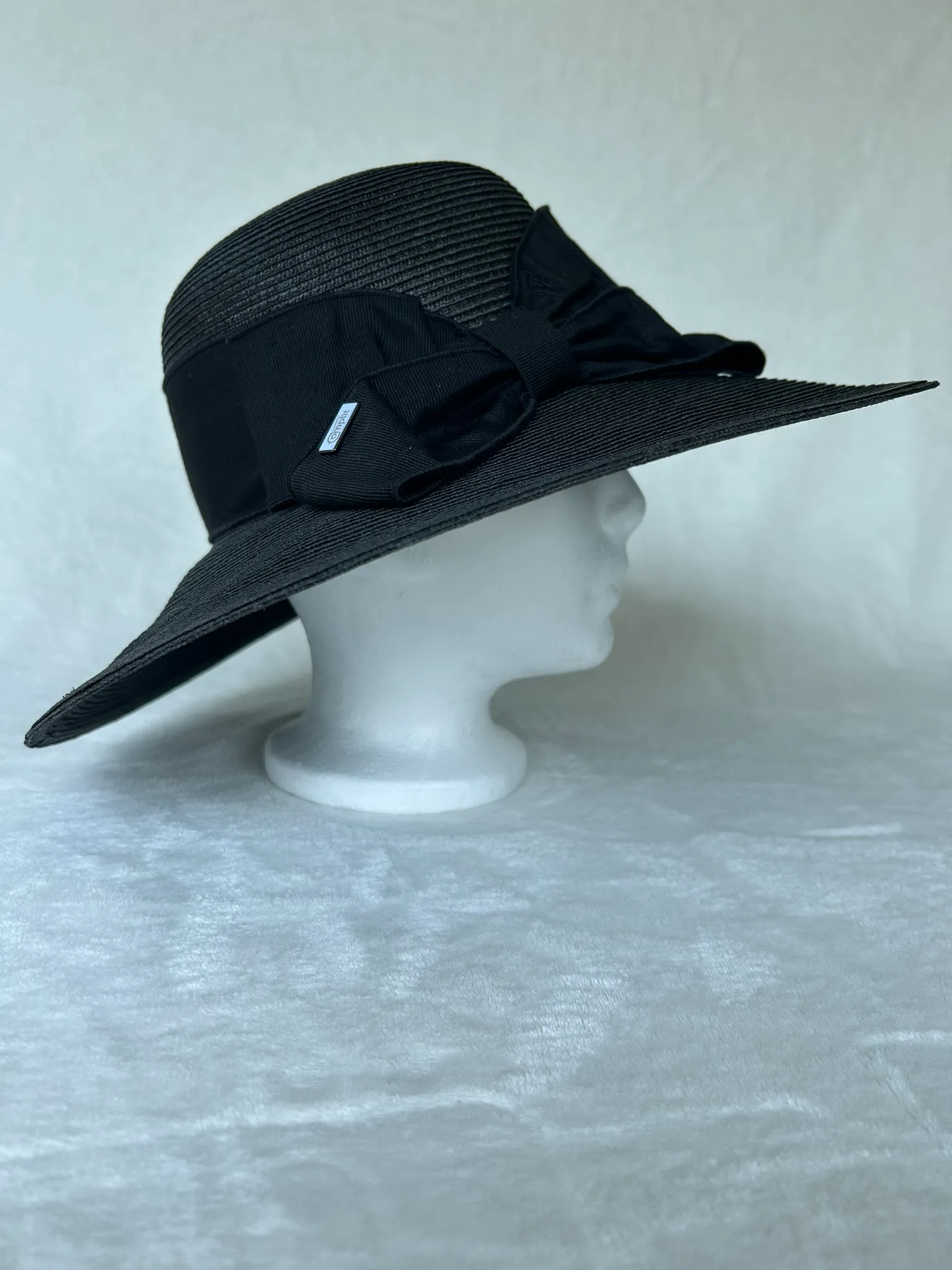 A ladies’ occasion hat from Hats by Cherish, number 633