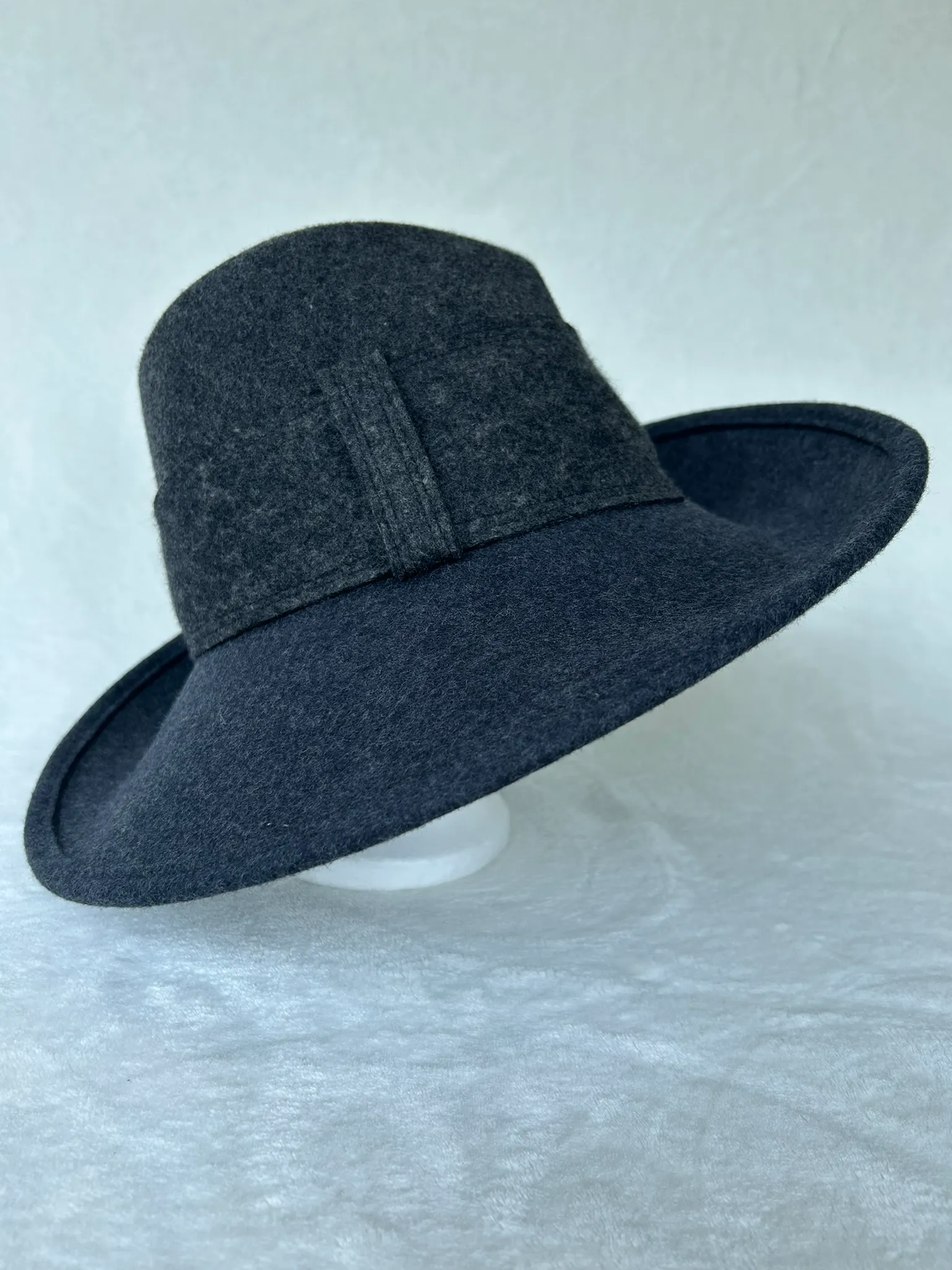 An elegant church hat for ladies from Hats by Cherish, number 621
