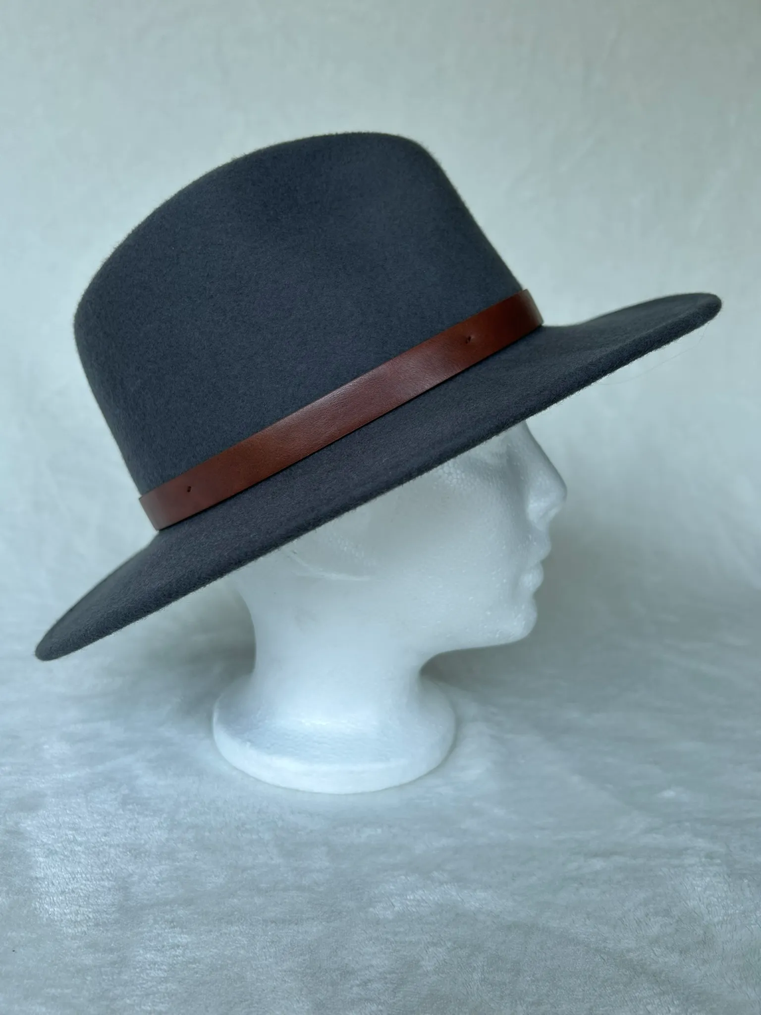 A dressy ladies’ hat from Hats by Cherish, number 467