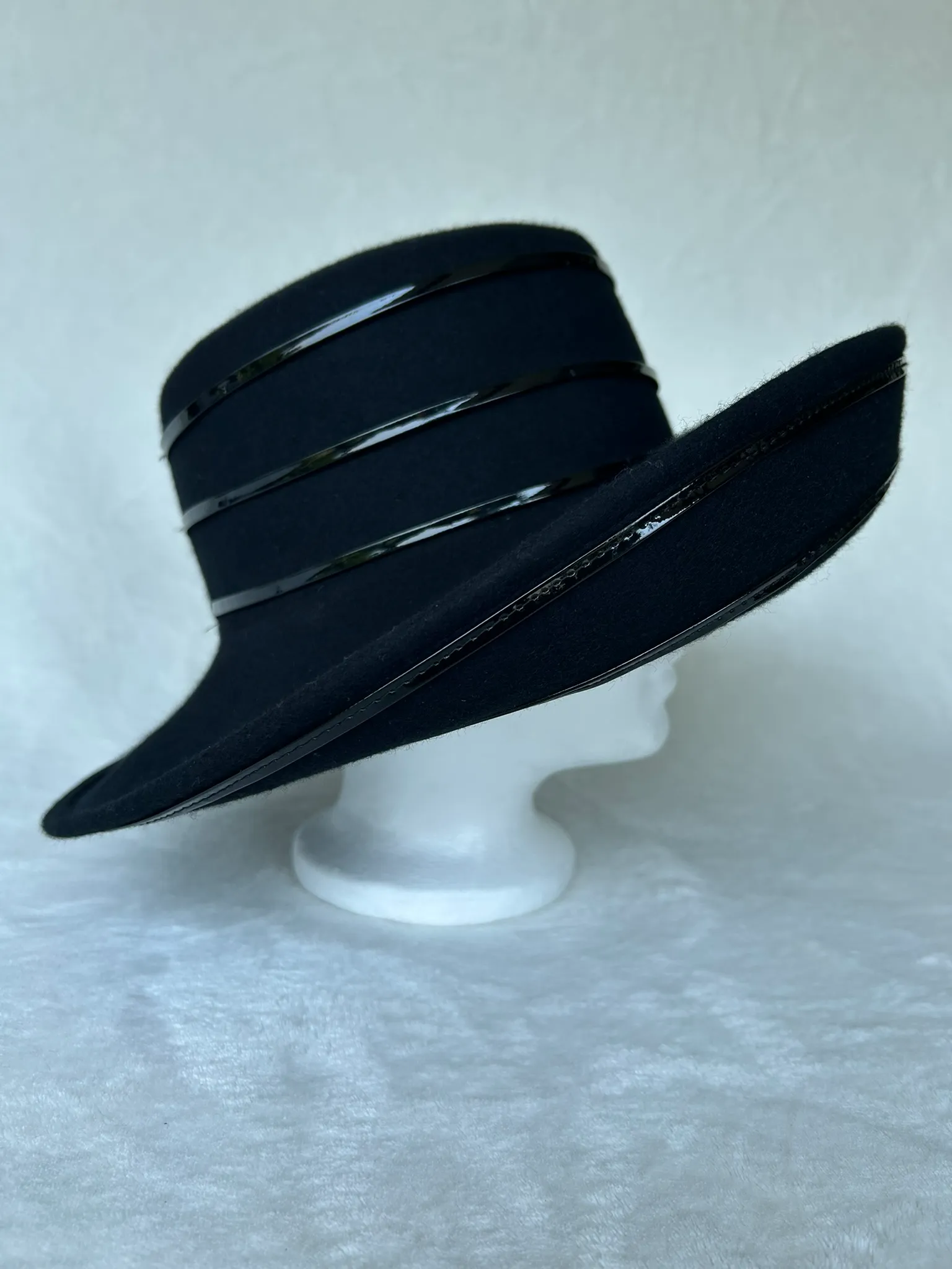 A ladies’ occasion hat from Hats by Cherish, number 197